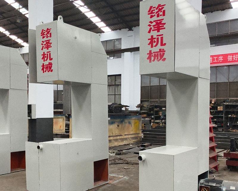 带锯-4.jpg